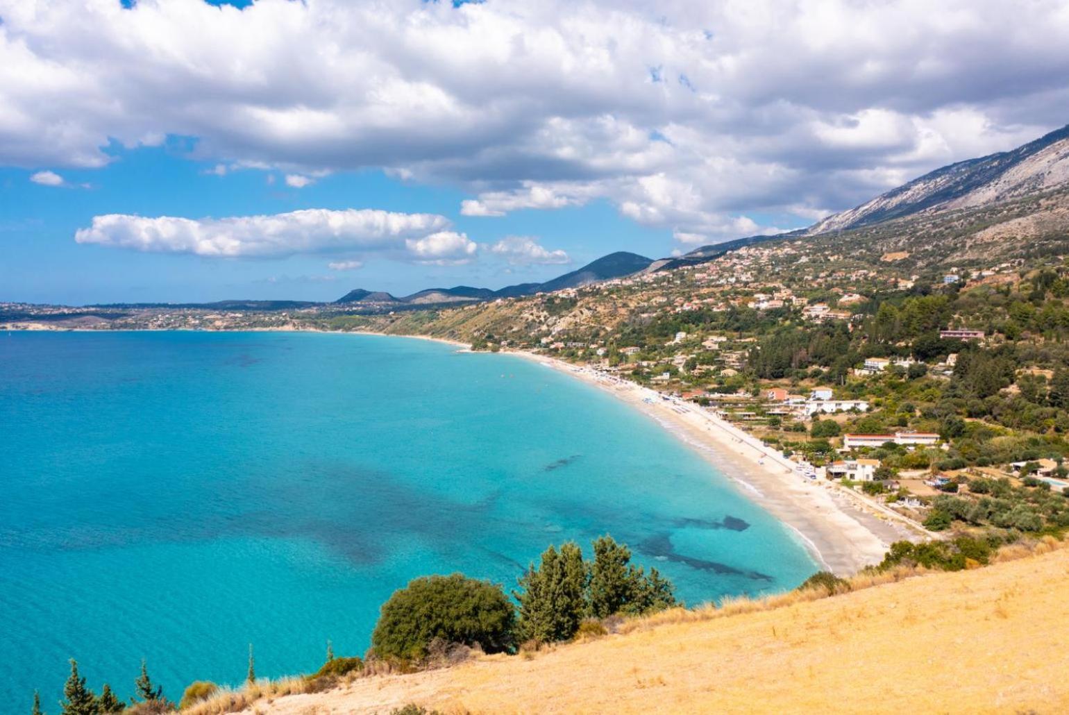 Europe Ena * Λακήθρα